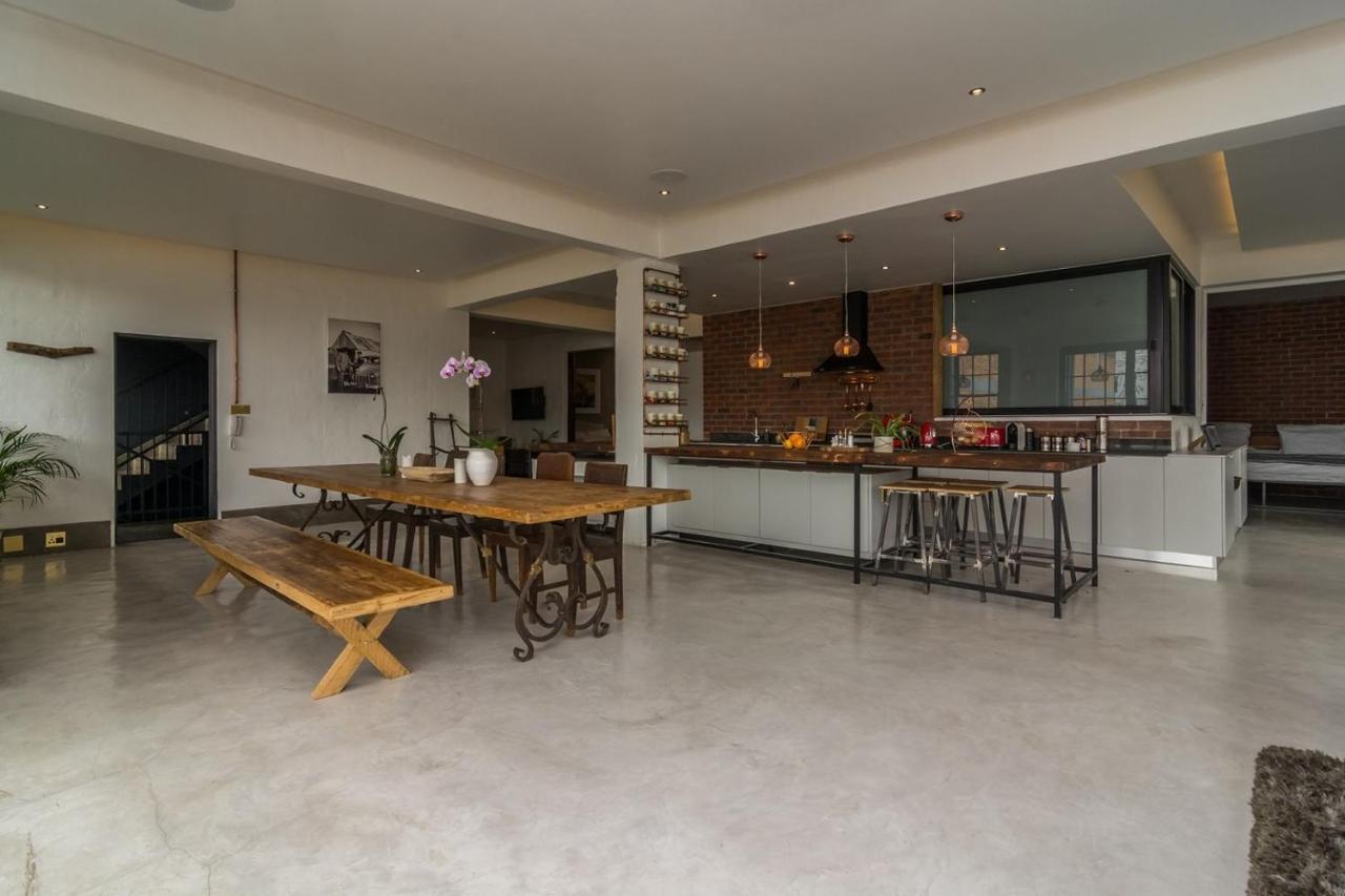 12 Decades Art Hotel Johannesburg Buitenkant foto